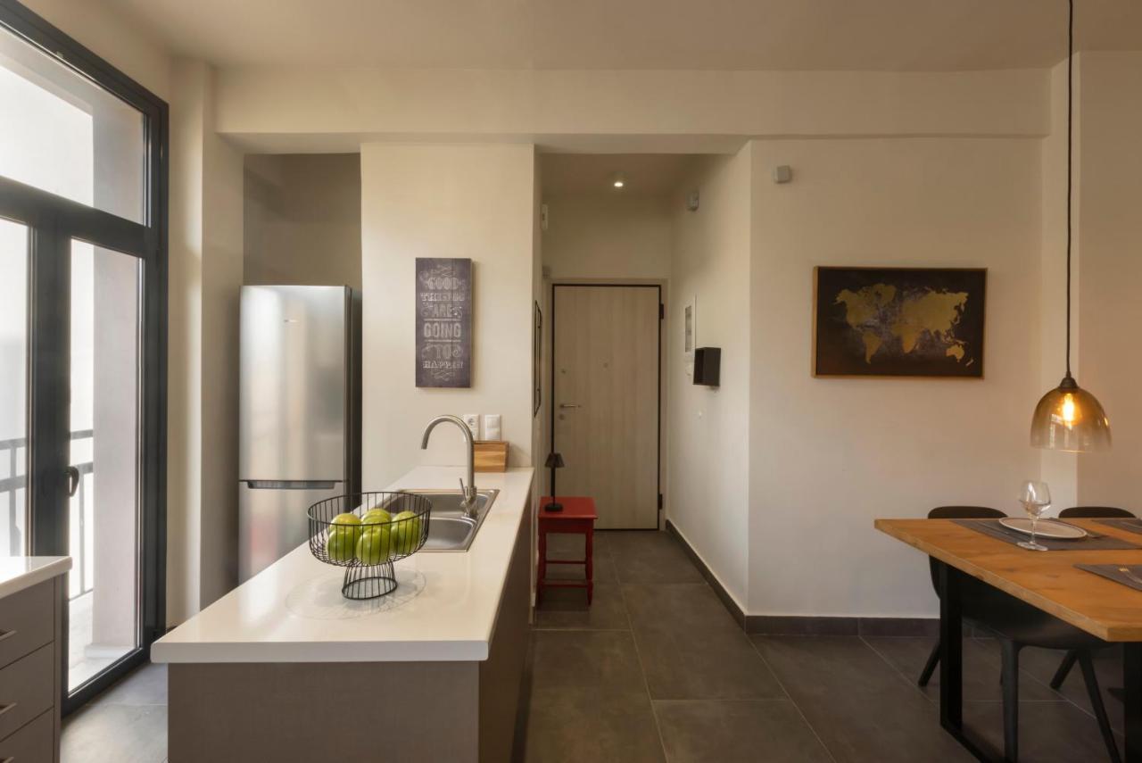 דירות אתונה Α Rare Lux Artistic Renv Gem Opposite Emst Museum מראה חיצוני תמונה
